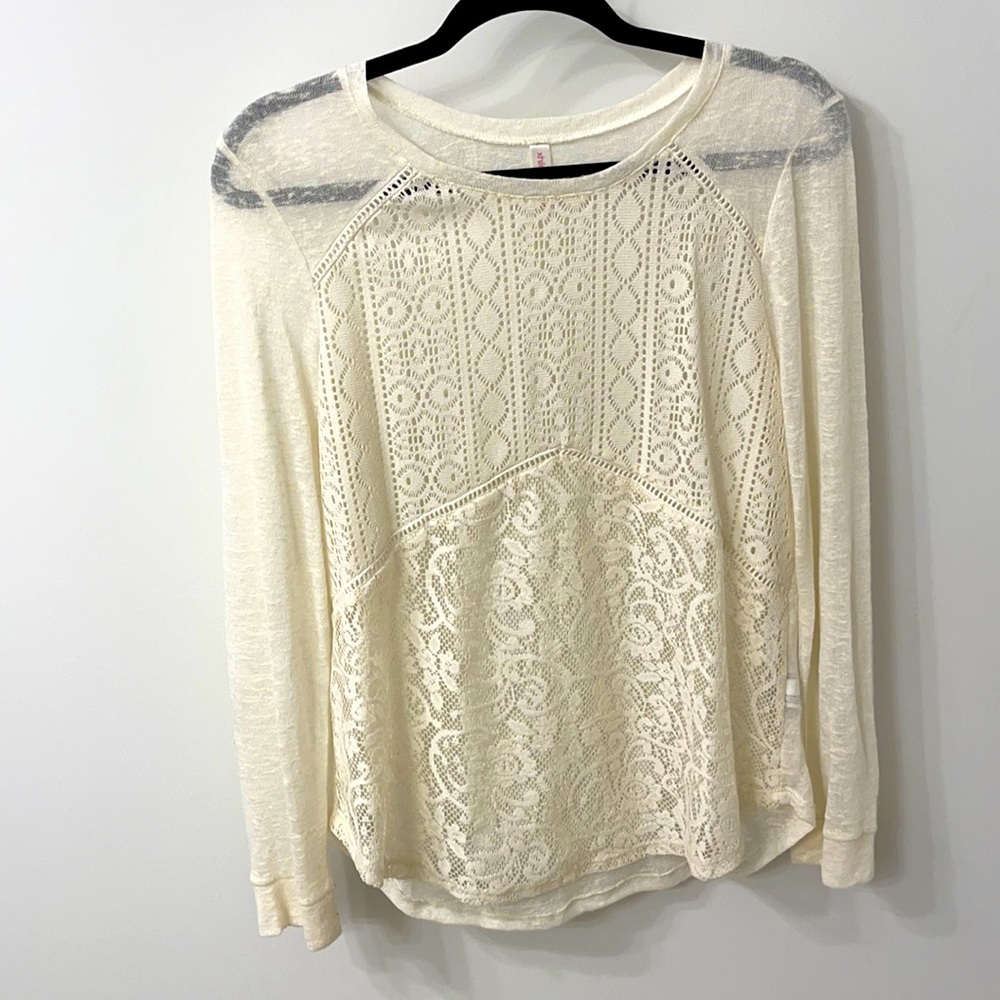 Large xhilaration see through top